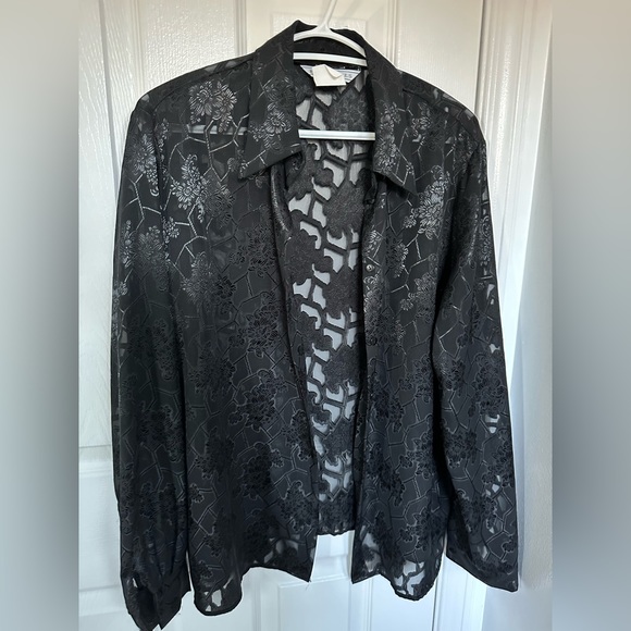 Black, sheer, patterned blouse - Picture 1 of 5